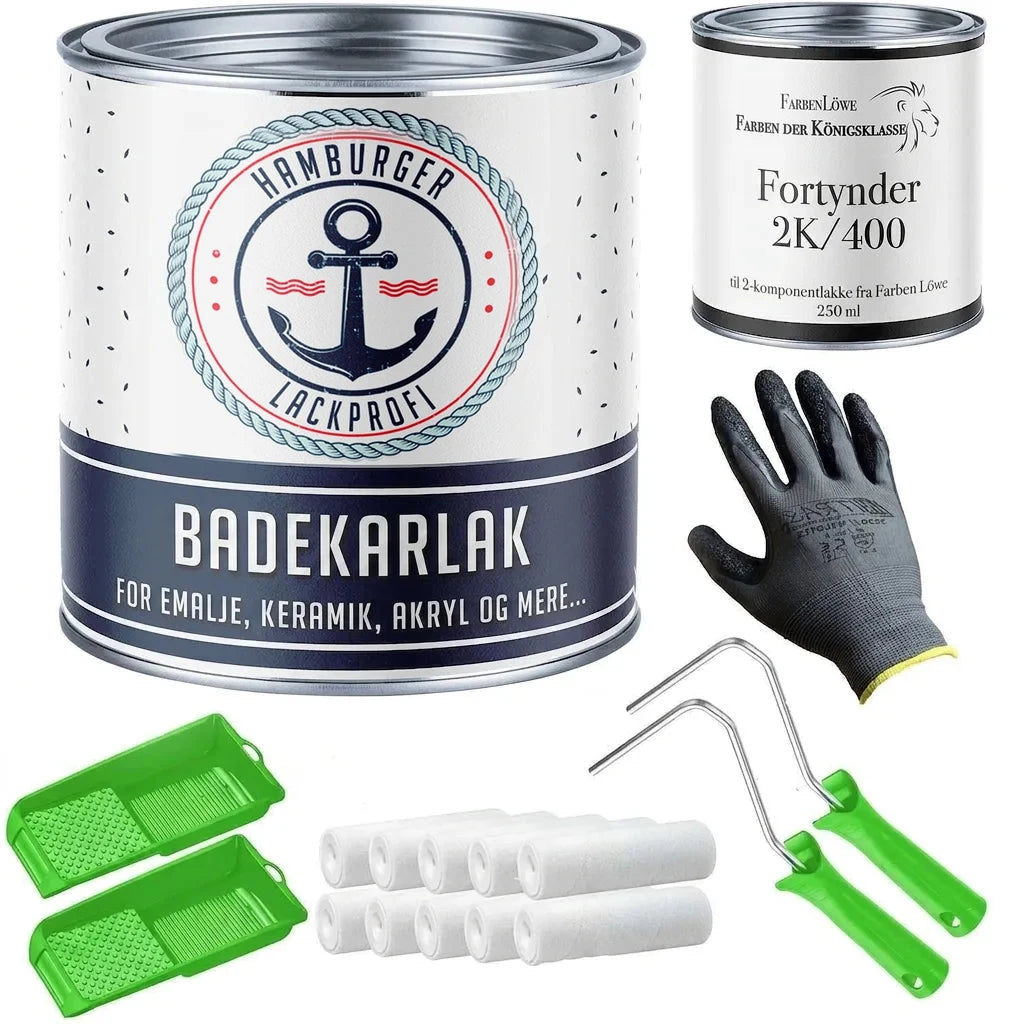Sæt med badevannslak, fortynder, malerbakker, handsker og malerruller.
